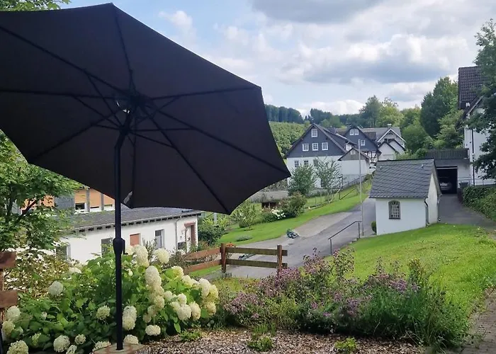 Talblick Sellinghausen * Schmallenberg